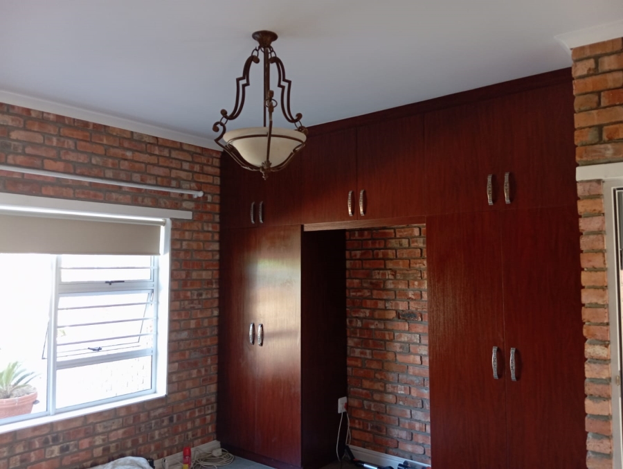 To Let 3 Bedroom Property for Rent in Cannonville Eastern Cape